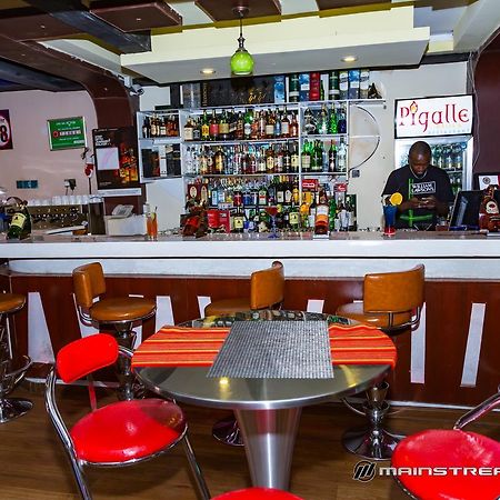 Enkare Hotel Nairobi Ngoại thất bức ảnh