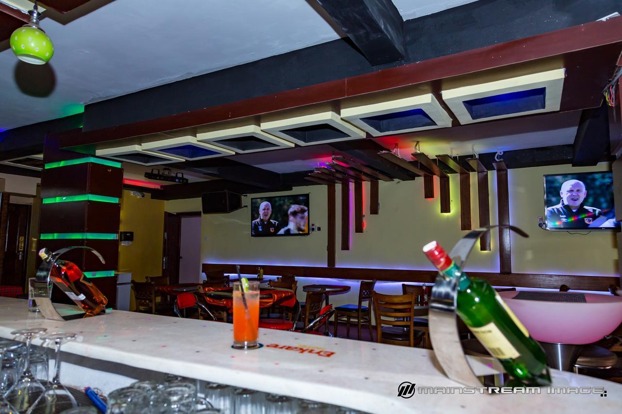 Enkare Hotel Nairobi Ngoại thất bức ảnh