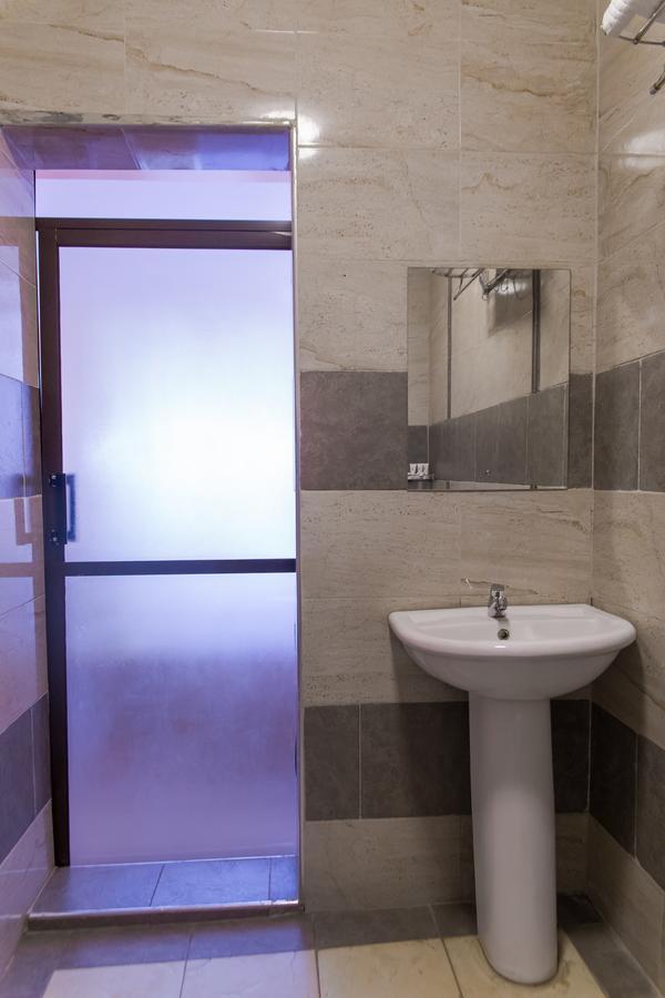 Enkare Hotel Nairobi Ngoại thất bức ảnh